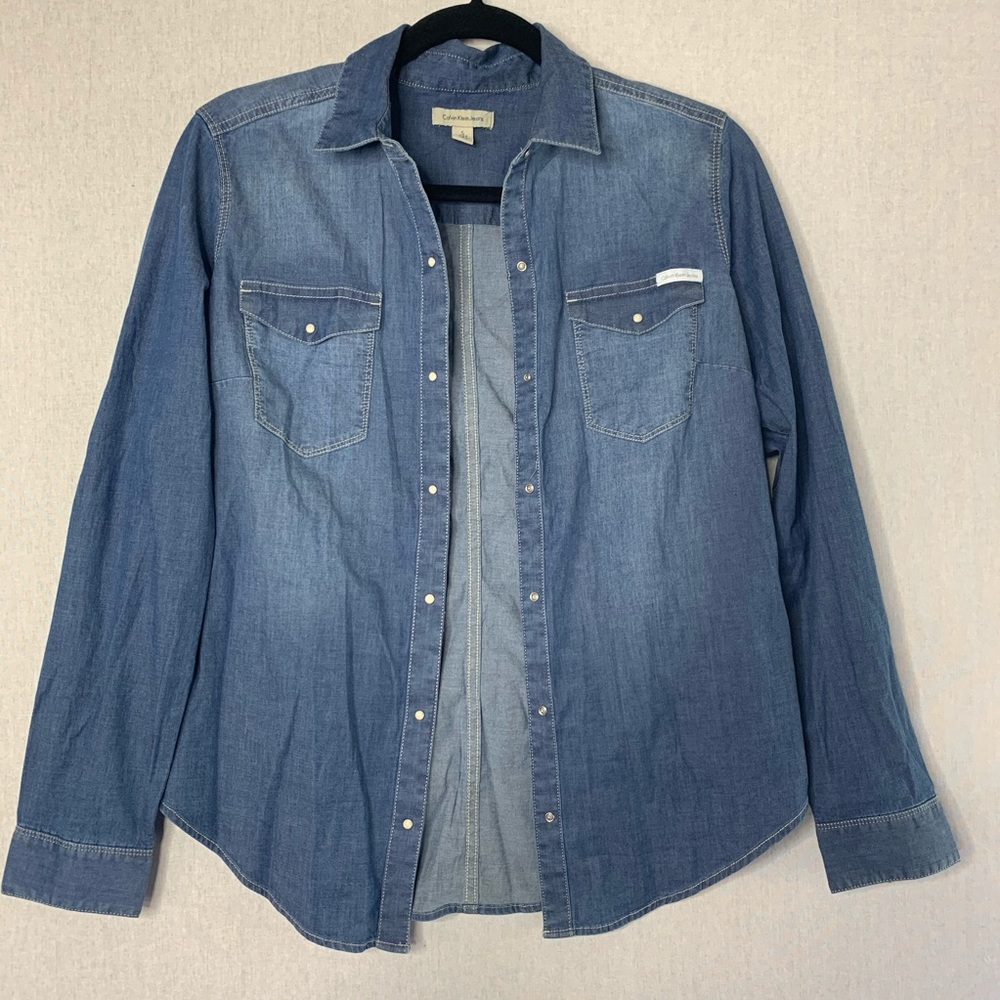Calvin Klein button up blouse